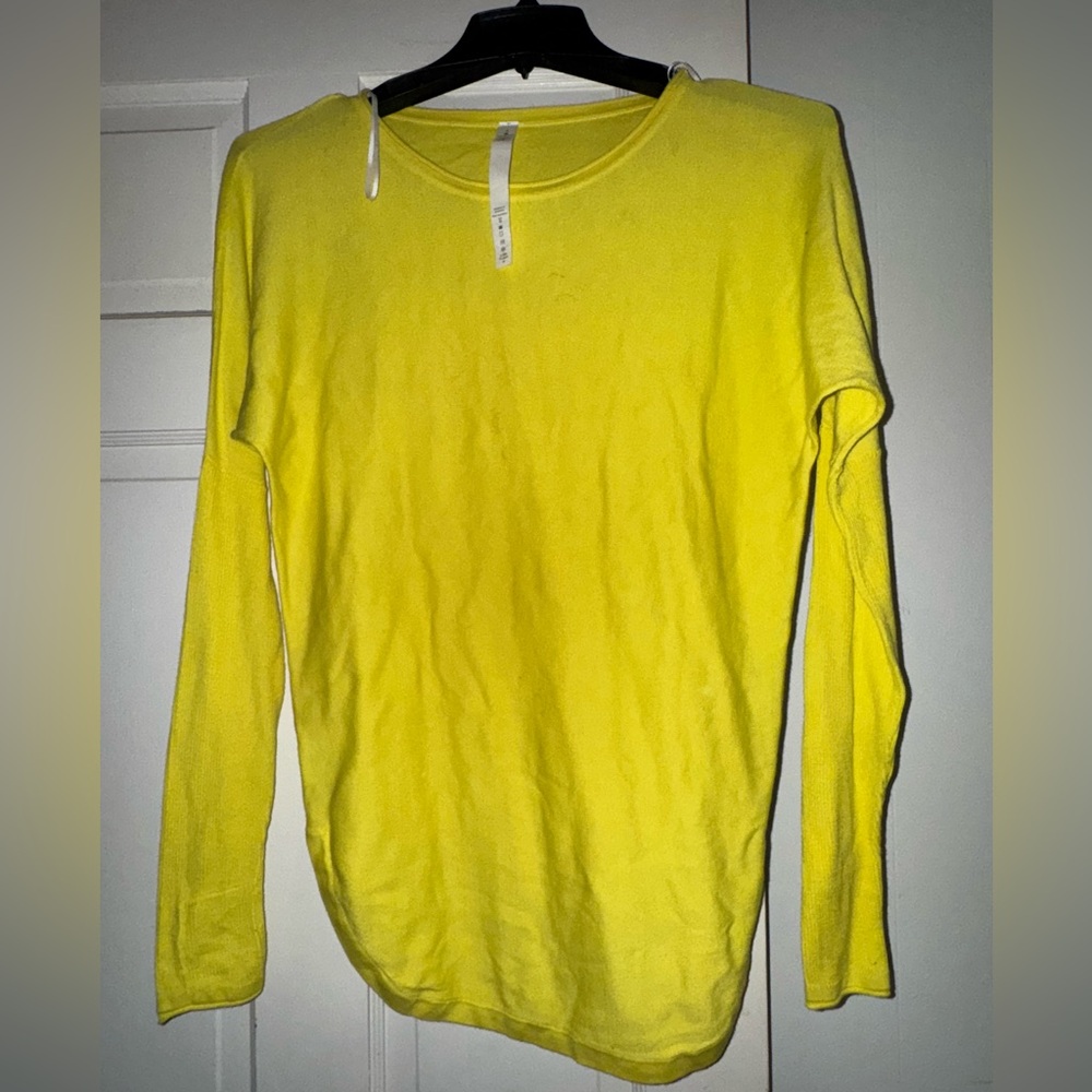 Lululemon Athletica Yellow Cotton Top